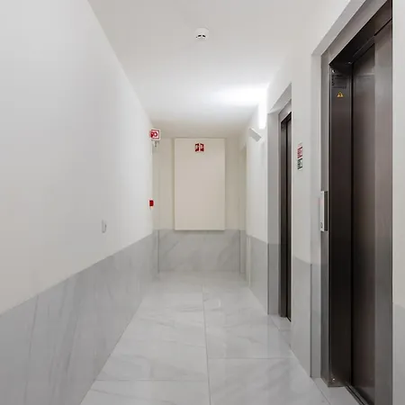 Antas Executive Apartment Porto
